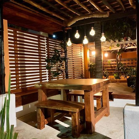 Torre Mar Galapagos Boutique Suites 푸에르토아요라 외부 사진